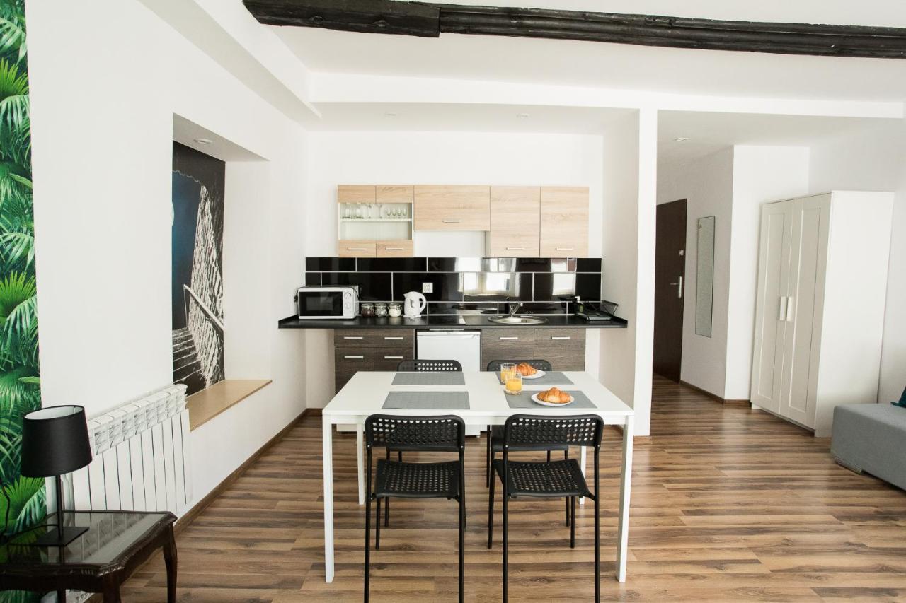 Old Town Studio Торунь Экстерьер фото